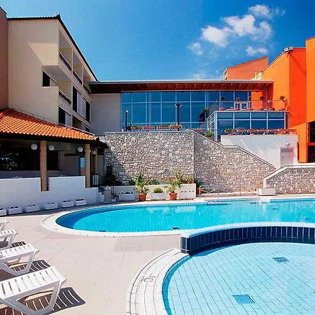 Albona & Aparthotel Rabac