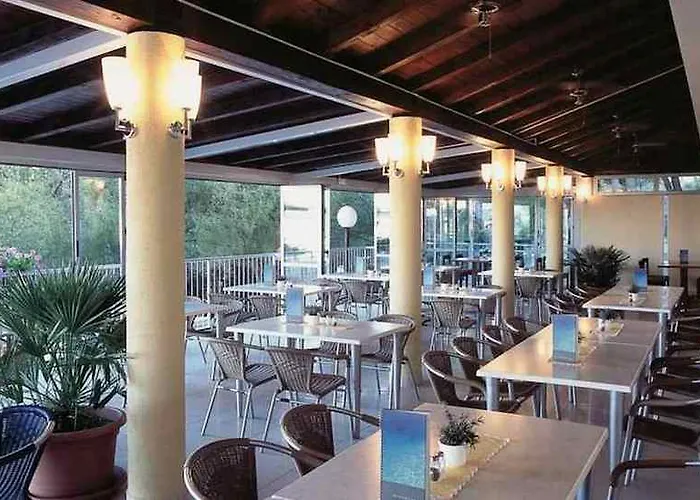 Albona & Ξενοδοχείο με διαμερίσματα