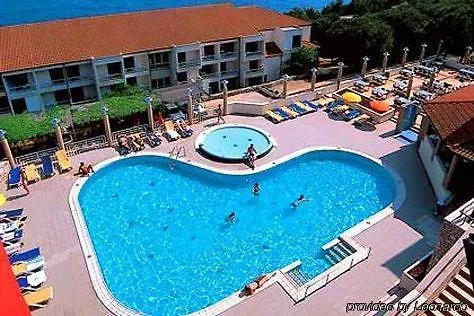 Ξενοδοχείο με διαμερίσματα Albona & Rabac